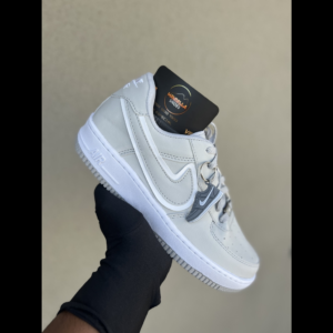 Nike Air Force One Cinza (Chaveiro)