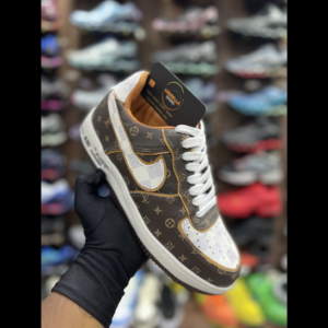 Nike Air Force LV (Edição Limitada)
