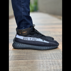 Adidas Yeezy 350 Oreo