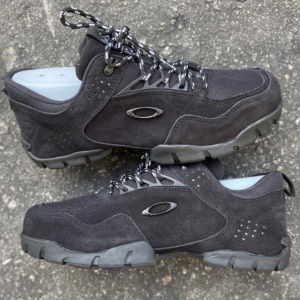 Modoc Low 2 Preta