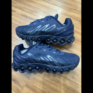 Air Max DN 8