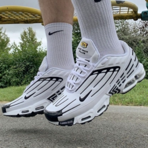 Nike Air Max TN Plus Branco/Preto