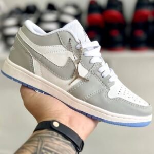 Nike Air Jordan 1 Low v17